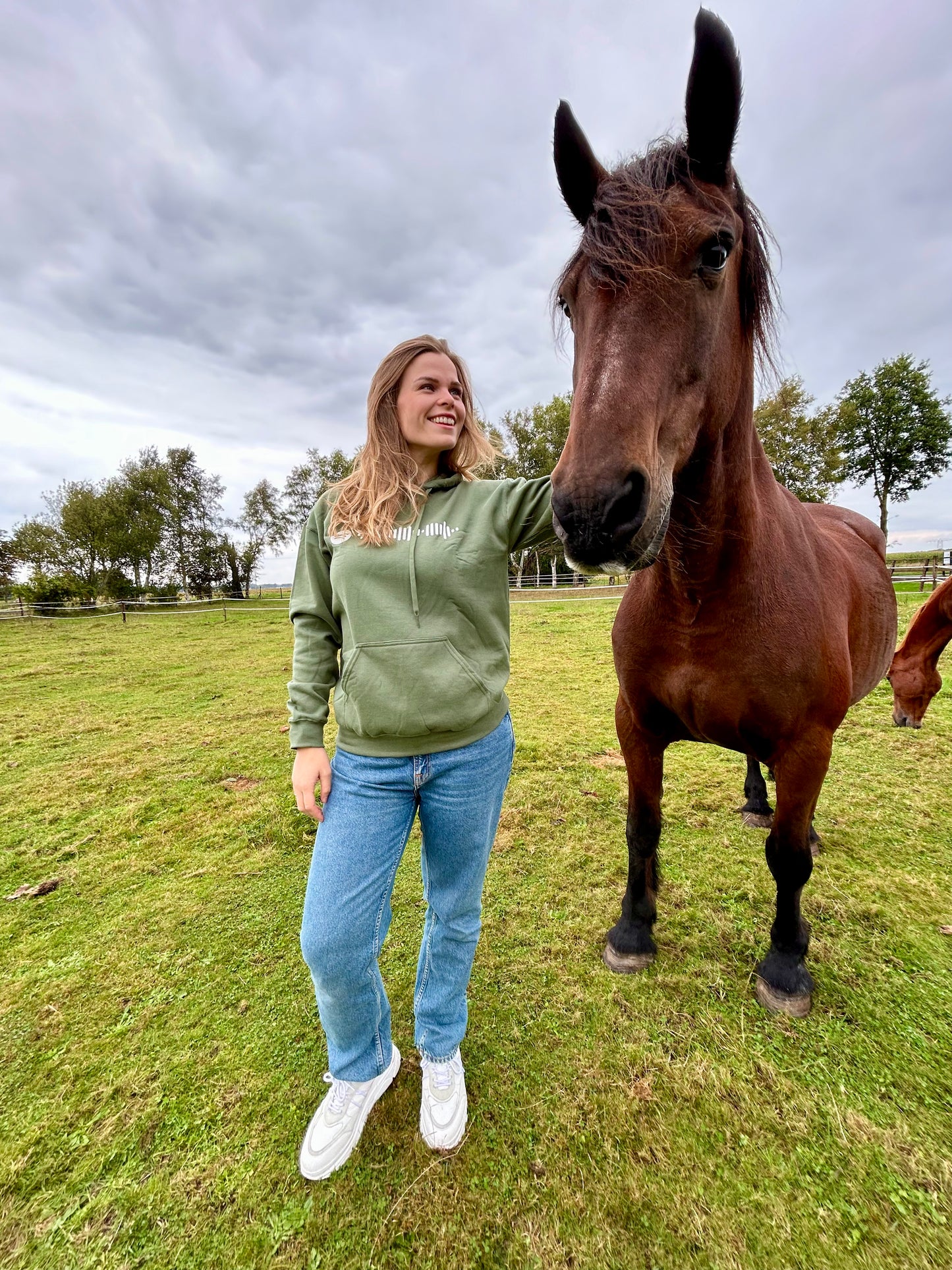 Het Komt Met De Tijd Hoodie