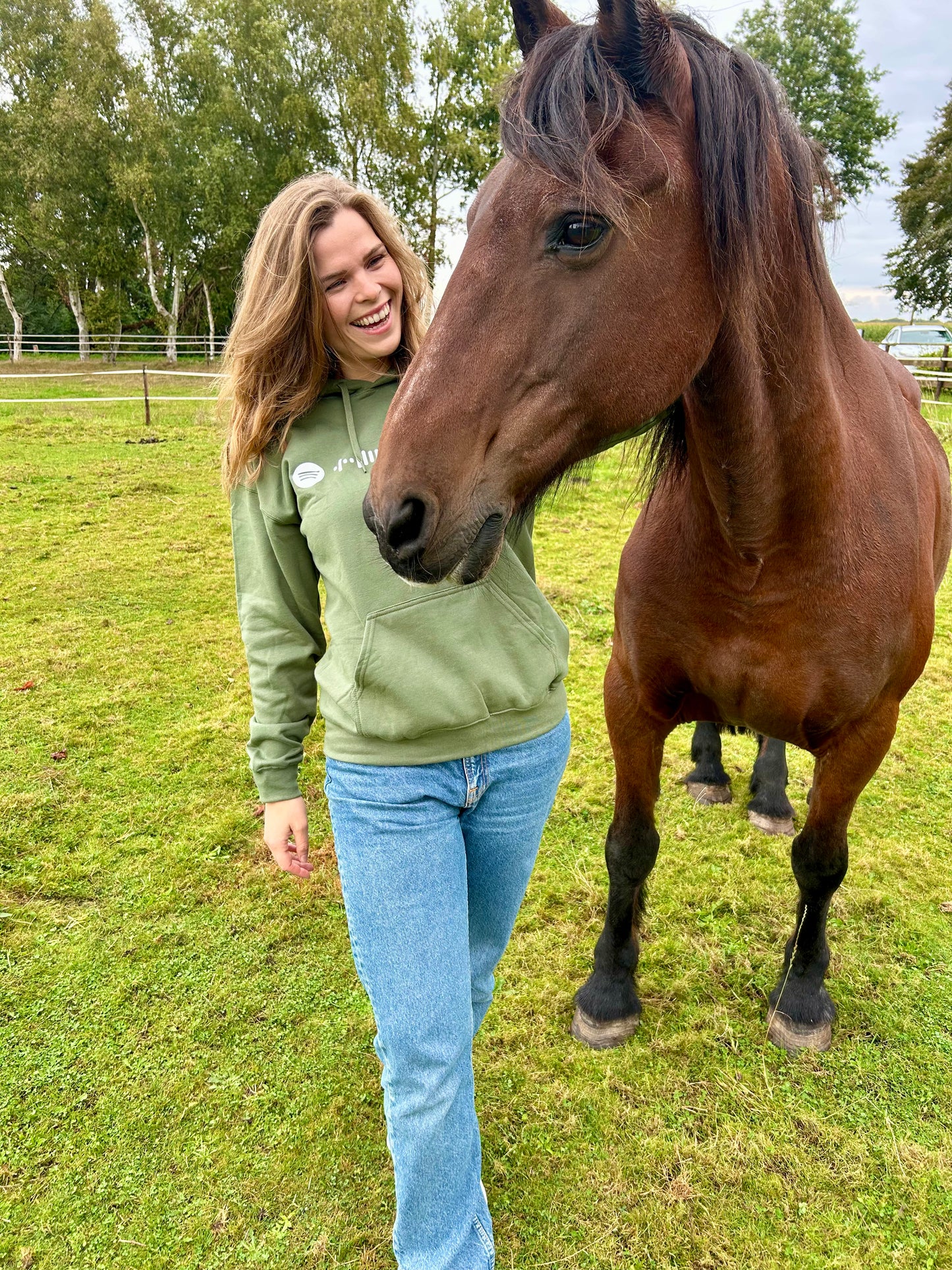 Het Komt Met De Tijd Hoodie